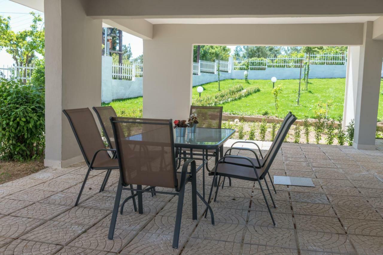 Georgalas Rest Apartments Nea Kallikrateia المظهر الخارجي الصورة