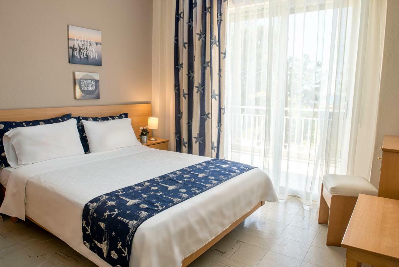 Georgalas Rest Apartments Nea Kallikrateia المظهر الخارجي الصورة