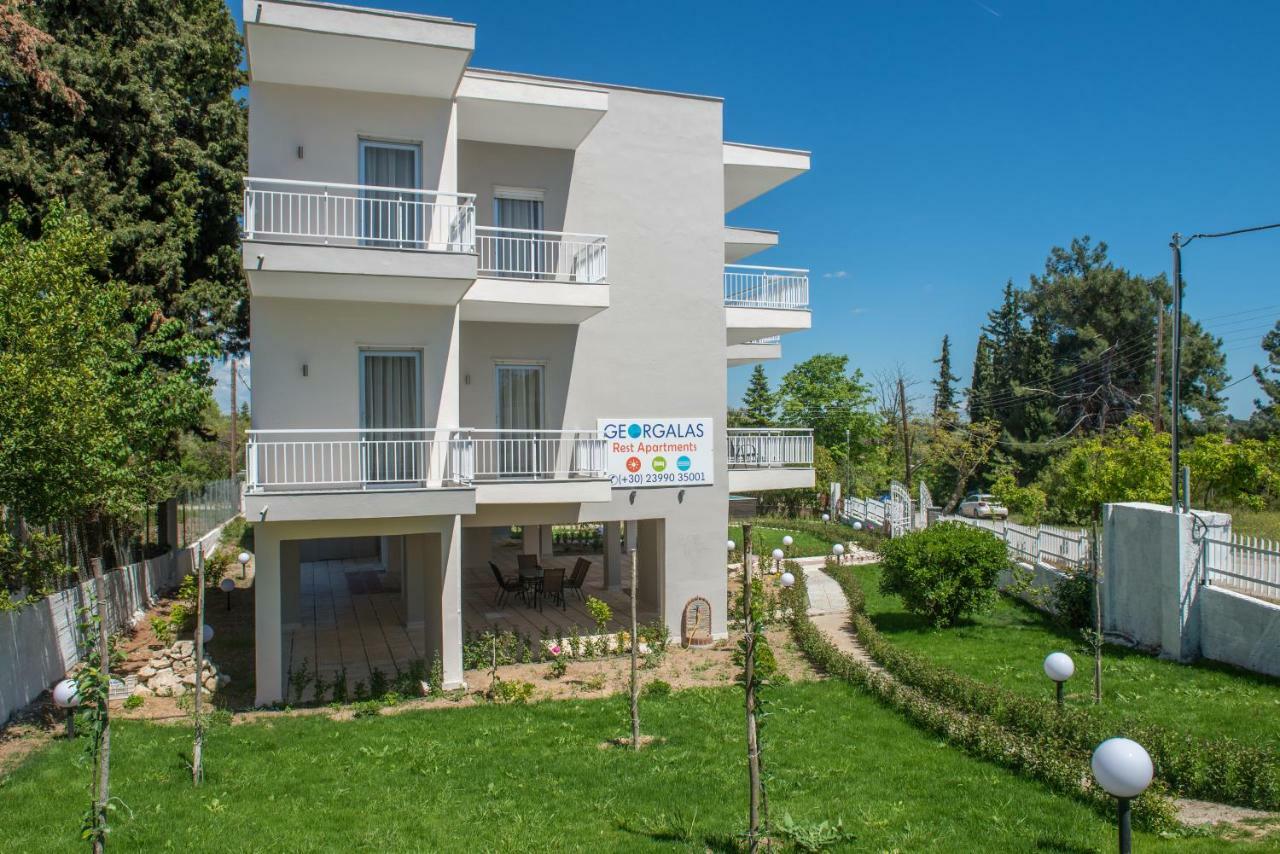 Georgalas Rest Apartments Nea Kallikrateia المظهر الخارجي الصورة
